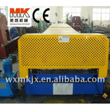 Wave panel roll forming machine